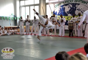 capoeira-paris-2015-festival-capoeiraizes-abada-jogaki-19