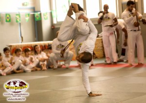 capoeira-paris-2015-festival-capoeiraizes-abada-jogaki-36