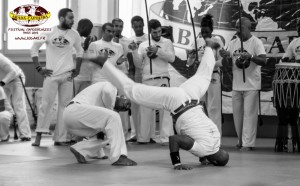 capoeira-paris-2015-festival-capoeiraizes-abada-jogaki-37