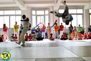 Association de Capoeira Paris Jogaki 2014 - atelier decouverte pour enfant jogaventura127 [L1600]
