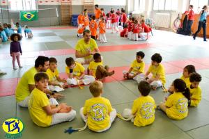 Capoeira Paris Jogaki 2014 - competition pour enfants danse et sport jogaventura039 [L1600]