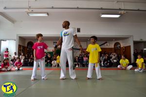 Club de Capoeira Paris Jogaki 2014 - activite jeux gratuits pour enfants jogaventura117 [L1600]