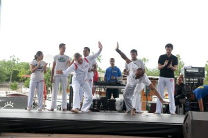 capoeira-paris-jeu-vacances-ete-juillet-aout