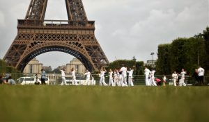 Capoeira du Brésil au coeur de Paris.